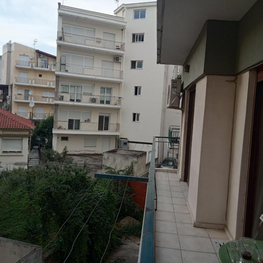 Isavrou Apartment Комотини Экстерьер фото